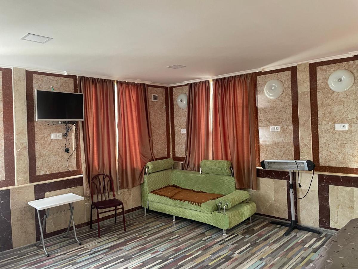 Gardenie Apartment Kutaisi Exterior photo